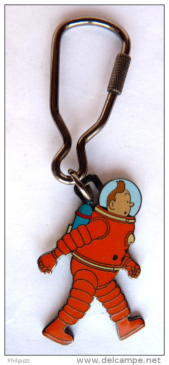 PORTE CLES TINTIN Moulinsart  - METAL EMAILLE 1999 - TINTIN LUNE COSMOMAUTE - Autres & Non Classés