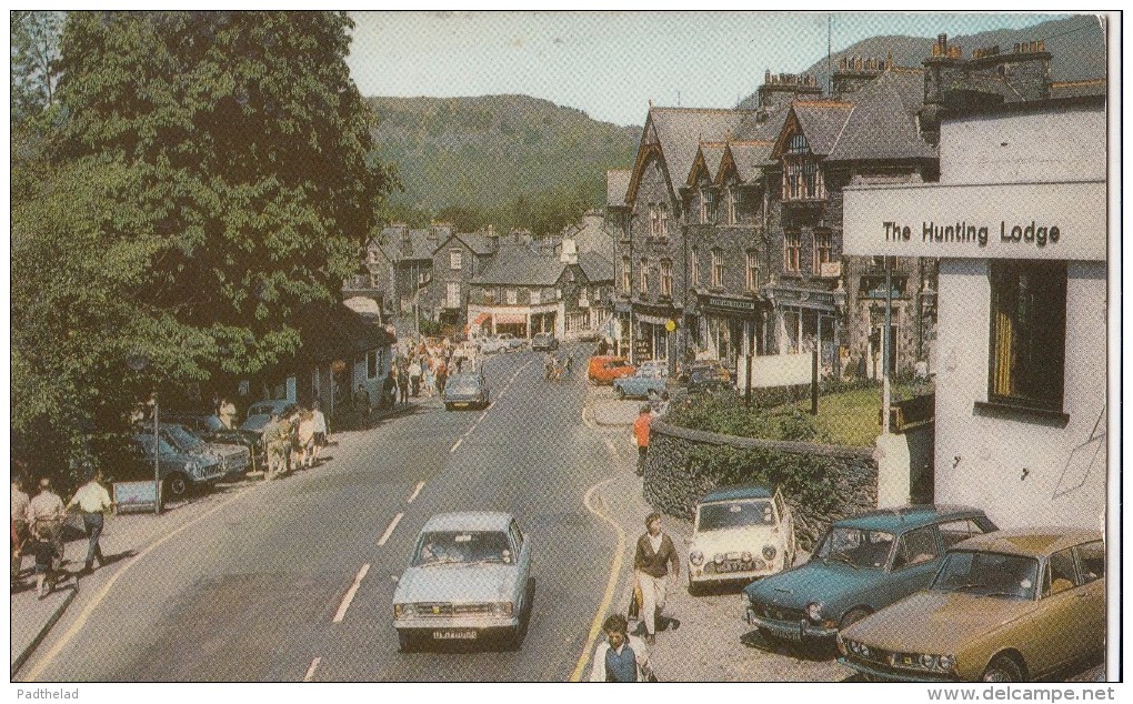 POSTCARD AMBLESIDE MARKET CROSS THE ENGLISH LAKES KLD 453 LAKE DISTRICT CLASSIC 1970 1960 CARS - Other & Unclassified