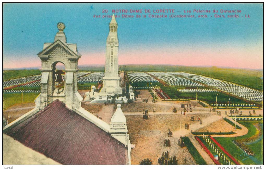 62 - NOTRE-DAME DE LORETTE - Les Pèlerins Du Dimanche - Vue Prise Du Dôme De La Chapelle - Other & Unclassified