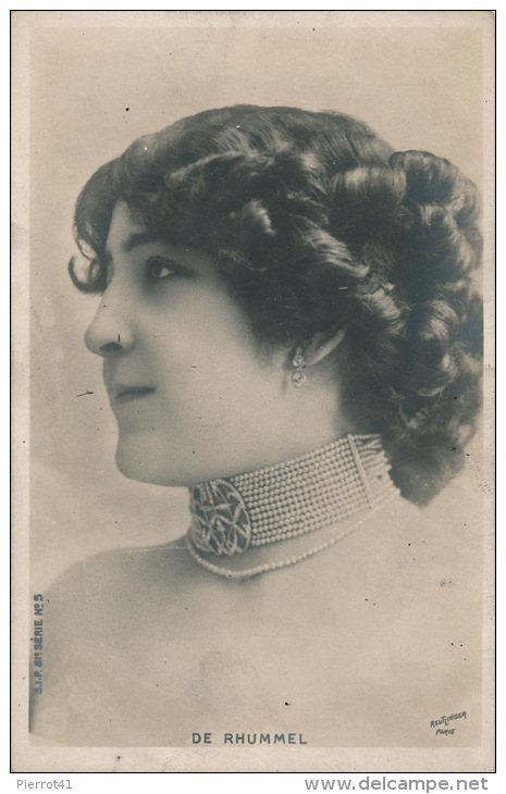 FEMMES - FRAU - LADY - SPECTACLE - ARTISTES 1900 - Jolie Carte Fantaisie Portrait Femme Artiste DE RHUMMEL - Women