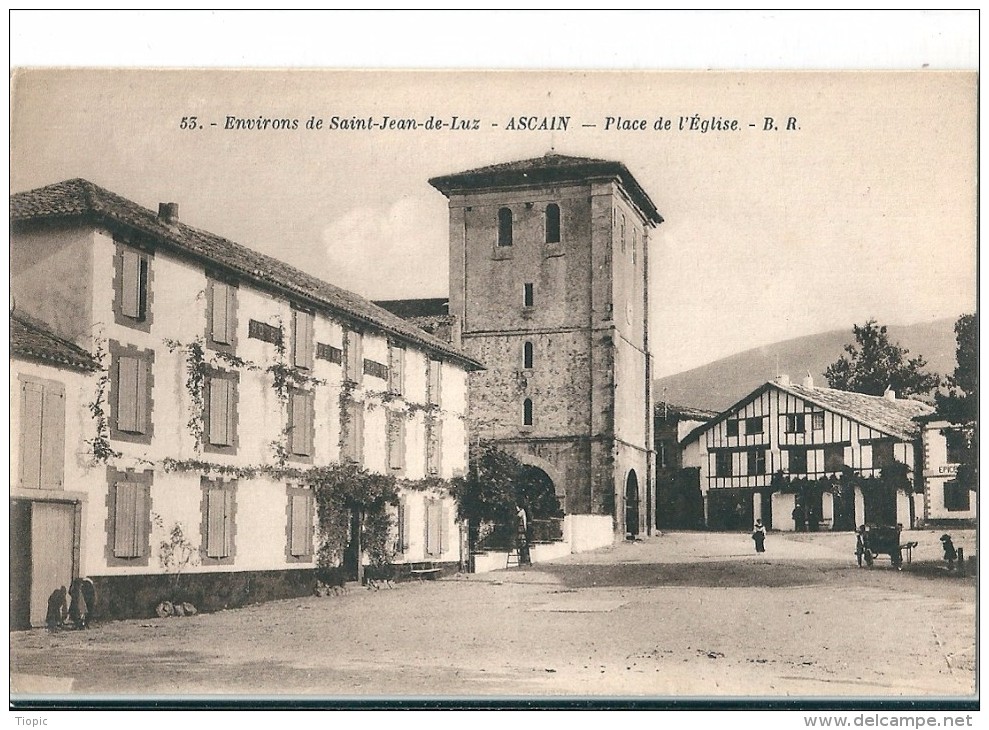 ASCAIN     ( 64 )    Place  De  L' Eglise - Ascain