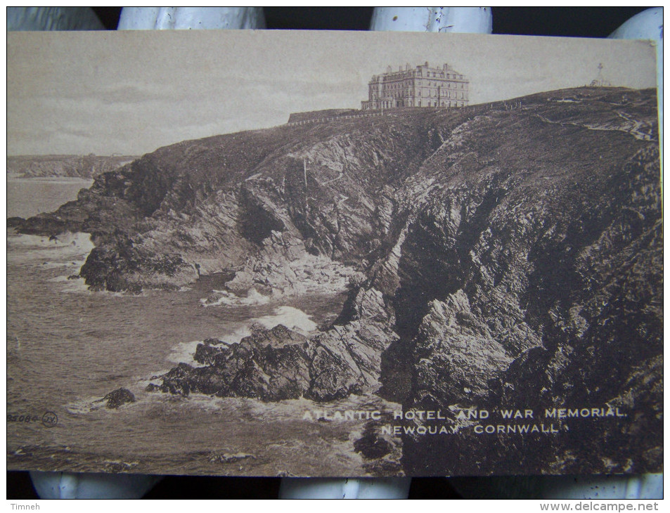 CPA. ATLANTIC HOTEL AND WAR MEMORIAL NEWQUAY CORNWALL CARBOTYPE By Valentine's - Sonstige & Ohne Zuordnung