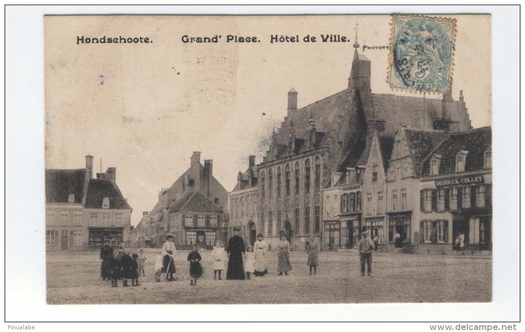 HONDSCHOOTE Grand'Place Hôtel De Ville - Hondshoote