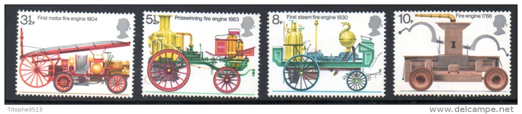 GRANDE-BRETAGNE. N°721-4 Neufs Avec Charnière (MH) De 1966. Véhicules De Pompiers. - 1966 – Angleterre