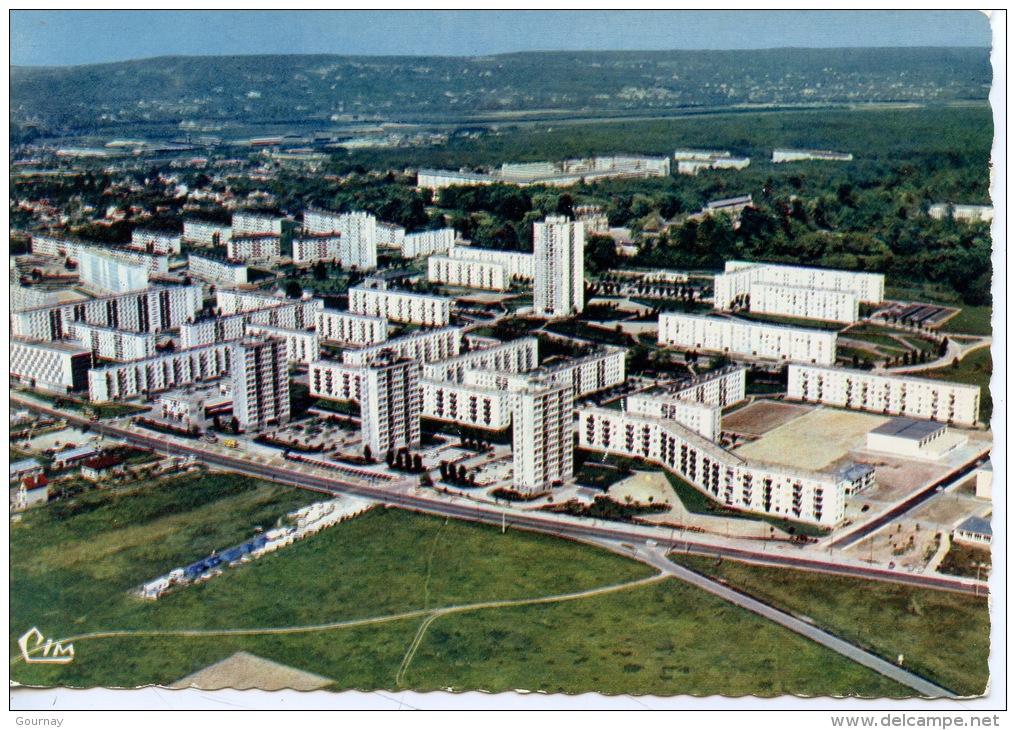 Les Mureaux : Les Nouveaux Mureaux (arch Stopkopf) Vue Aérienne N°496/95 Dentelée - Les Mureaux