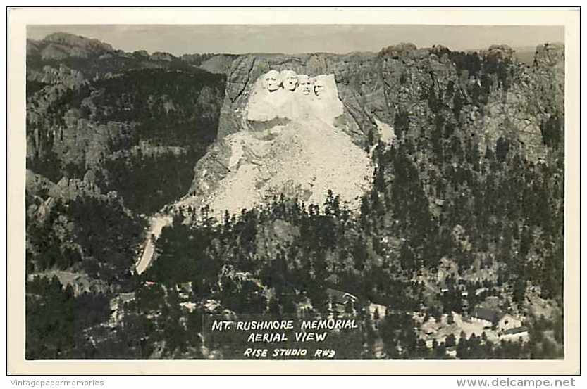 248931-South Dakota, Mount Rushmore, RPPC, Aerial View, Rise Photo No 3 - Mount Rushmore