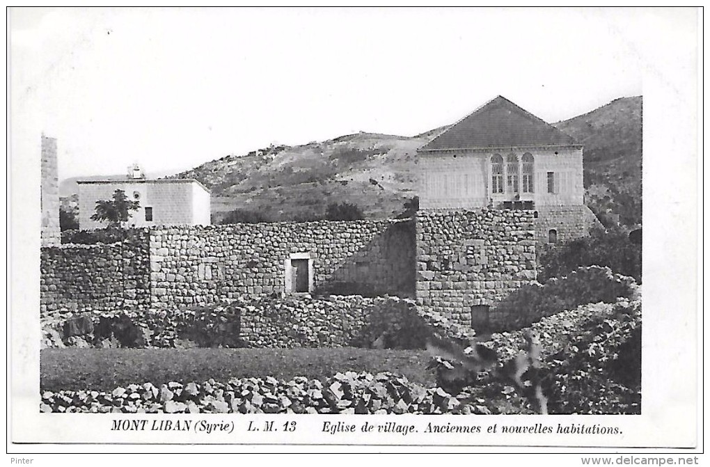 MONT LIBAN - Eglise De Village, Anciennes Et Nouvelles Habitations - Liban