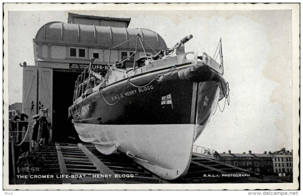 BATEAUX - BATEAU DE SAUVETAGE - CANOT DE SAUVETAGE - Cromer Life-Boat - Altri & Non Classificati