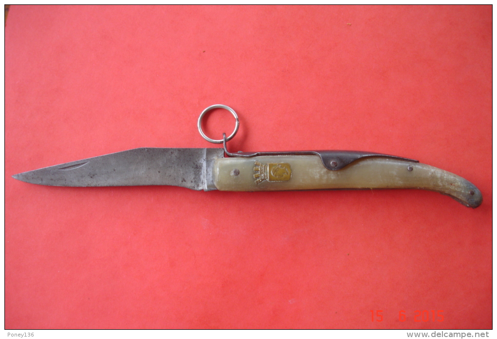 Couteau Corsecorne,blason Cuivre.Fermé:14,5cms Ouvert 24,5cms.Lame:10,5 Cms.Années 40. - Knives/Swords
