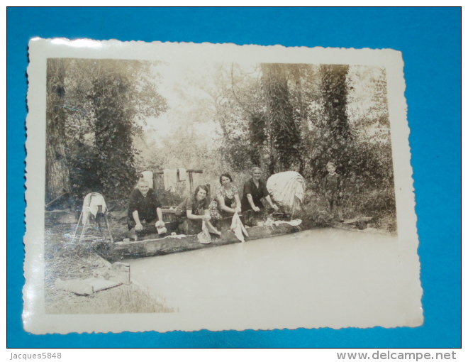 16 ) Chautillac - Le Lavoir - Laveuses -  Photo  12 X 9  - Année 1936 - EDIT - - Autres & Non Classés