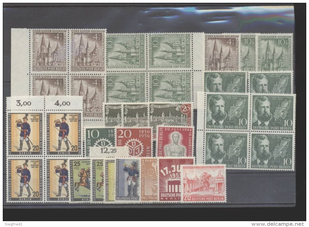 Berlin **  Lot  34 Marken Katalog 144,00 - Other & Unclassified