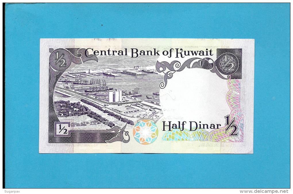 KUWAIT - 1/2 Dinar - ( 1980 ) - Pick 12.b - Sign. 6 - UNC. - Stolen By Iraqi Forces - Denominator / 34 -SEE Description - Kuwait