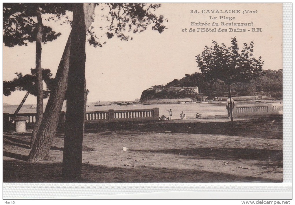CAVALAIRE Plage, Entrée Du Restaurant Et De L'hôtel Des Bains - Cavalaire-sur-Mer