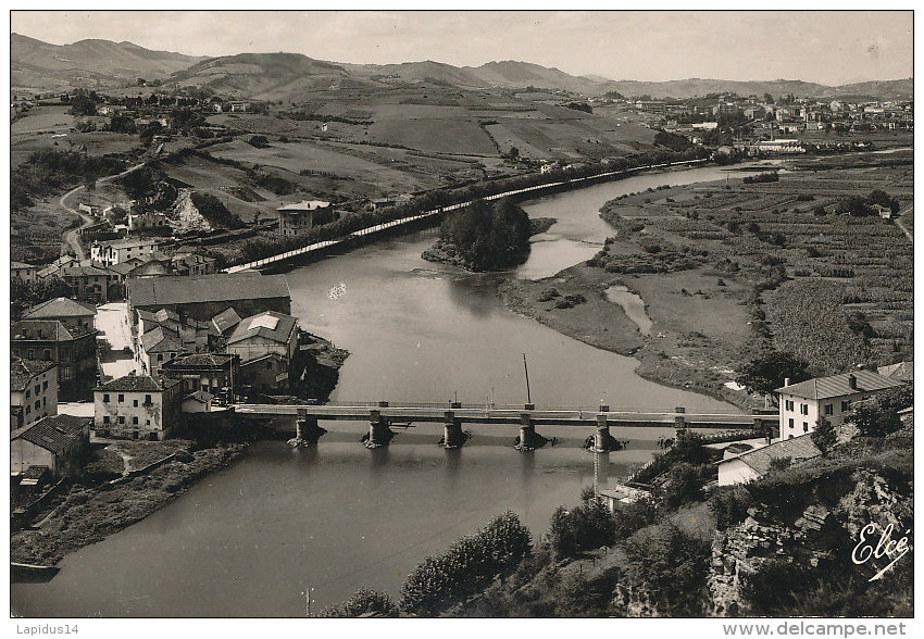 WW 438 /  C P S M  - BEHOBIE   (64) LE PONT INTERNATIONAL L'ILE DES FAISANS - Béhobie