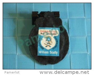 Insigne Militaire ( Military Dental Embroidered Badge, Insigne En Tissus Et Fil D´or  ) 3 Scans - Medicina