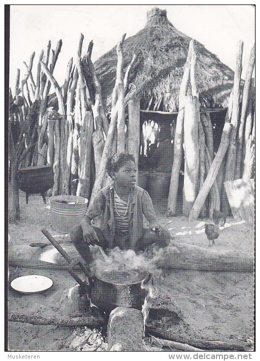 Namibia, Danish PPC Folkekirkens Nødhjælp / Spejderhjælpen Making A Meal At The Fire (2 Scans) - Namibia