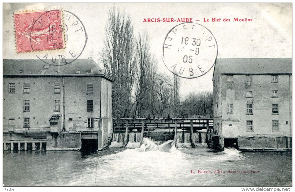 N°43205 -cpa Arcis Sur Aube -le Bief Des Moulins- - Watermolens