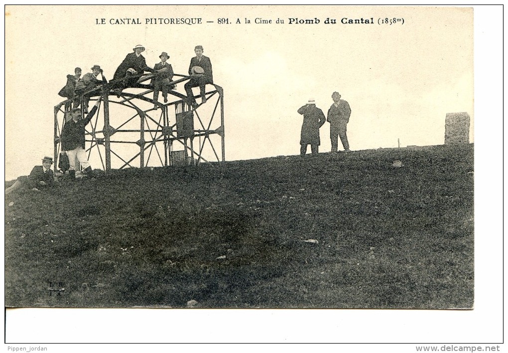 15 Cantal Pittoresque N° 891 * A La Cime Du Plomb Du Cantal * Très Belle CPA Animée - Autres & Non Classés