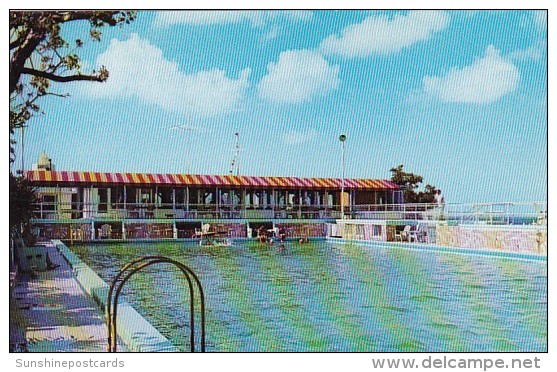 Florida Marathon Salt Water Swimming Pool Davis Hotel Motel And Docks In The Florida Keys - Key West & The Keys