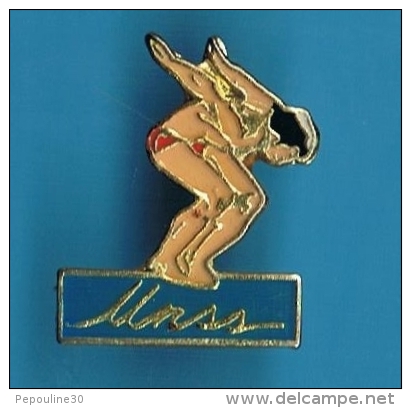 PIN´S //  ** UNSS ** UNION NATIONALE DU SPORT SCOLAIRE ** NATATION ** - Swimming