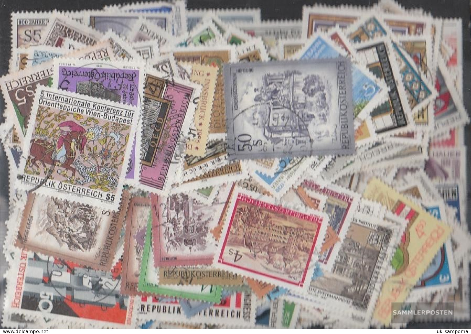 Austria 200 Different Stamps  Out The Years 1971 Until 1990 - Sammlungen