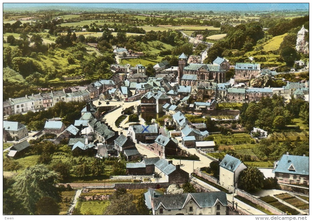 En Avion Au-dessus De Chailland. Vue Générale. - Chailland