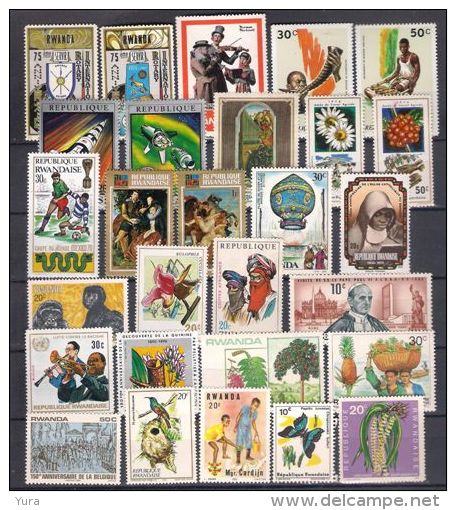 Lot 124 Rwanda  1963/85 Small Colection 78 Different  3 Scans   MNH - Collezioni