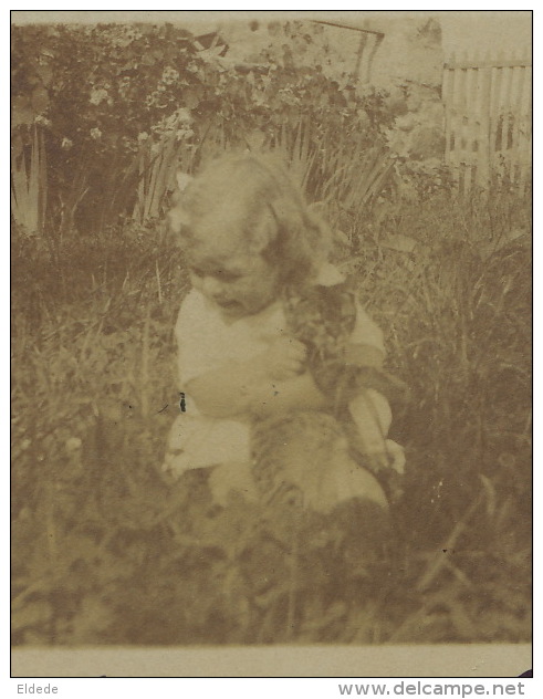 Vich Carte Photo Petite Fille Avec Chat - Vich