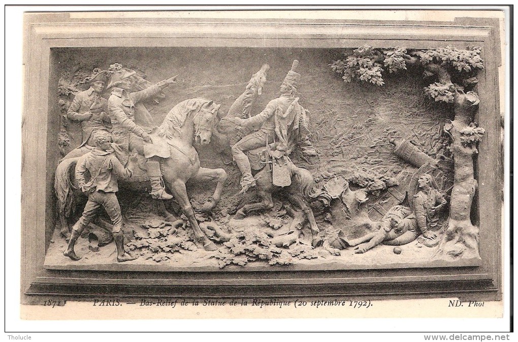 Paris-Bas Relief De La Statue De La République-Bataille De Valmy 20-9-1792-Œuvre De Léopold Morice-1883 - Estatuas