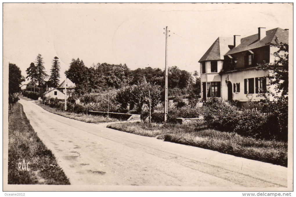 24  La Coquille. Route De Limoges - Autres & Non Classés