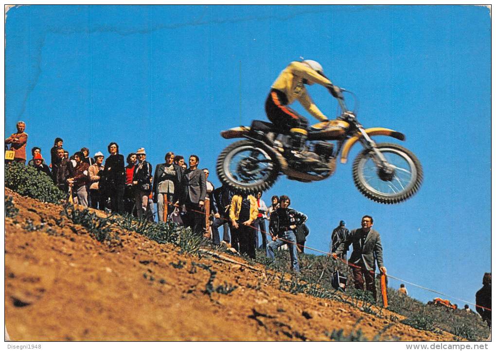 03551  "MOTOCROSS  - IMMAGINE DI GARA".  ANIMATA. CART. POST. ORIG. NON SPEDITA. - Motociclismo