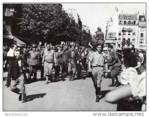 PARIS - 6 PHOTOS LIBERATION - Guerre, Militaire