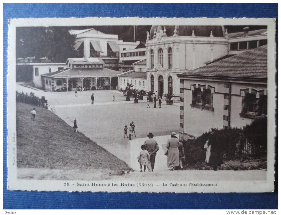 SAINT HONORE LES BAINS -   Le  Casino   - Très Animée (scan Verso) - Saint-Honoré-les-Bains