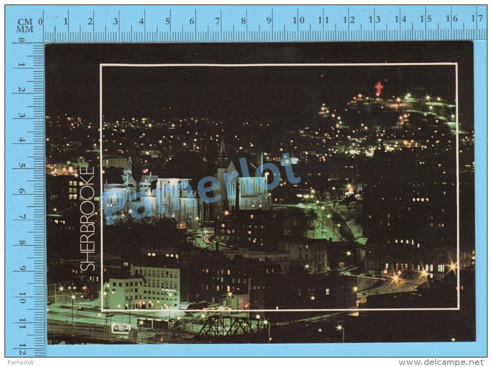 CPM Sherbroke  Quebec( Centre Ville, Cathédrale Et Croix Lumineuse ) Carte Postale Postcard ,2 Scans - Sherbrooke