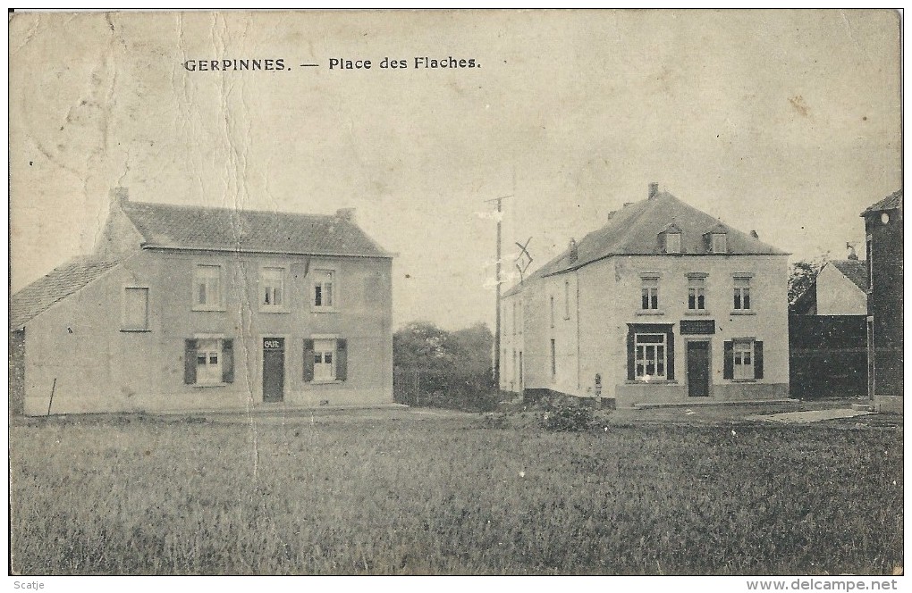 Gerpinnes.  -  Place Des Flaches.  (met Plooi)  1924 - Gerpinnes