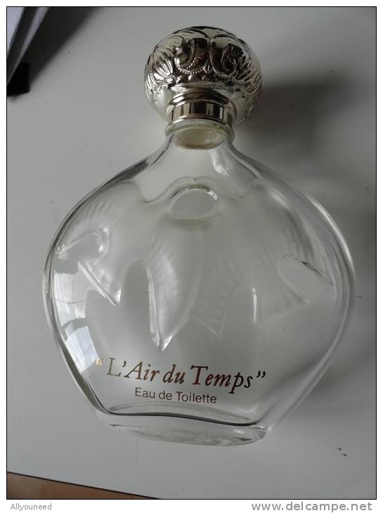 MAGNIFIQUE FLACON NINA RICCI L'AIR DU TEMPS 420ML - Frascos (vacíos)