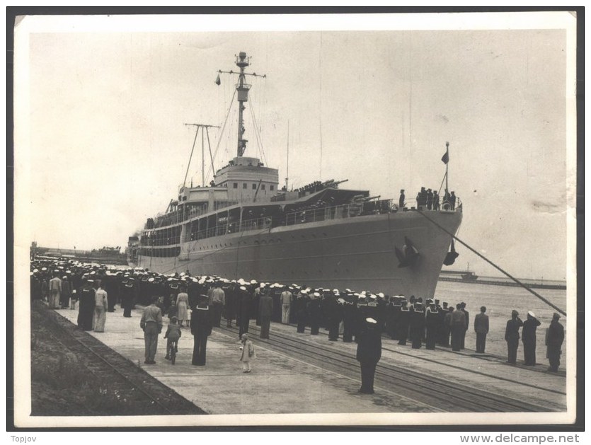 PHOTO  NEWPAPER  DOCUMENTS  - YUGOSLAVIA - SHIPS  GALEB VISIT GDYNIA  POLAND   - DAR - Bateaux