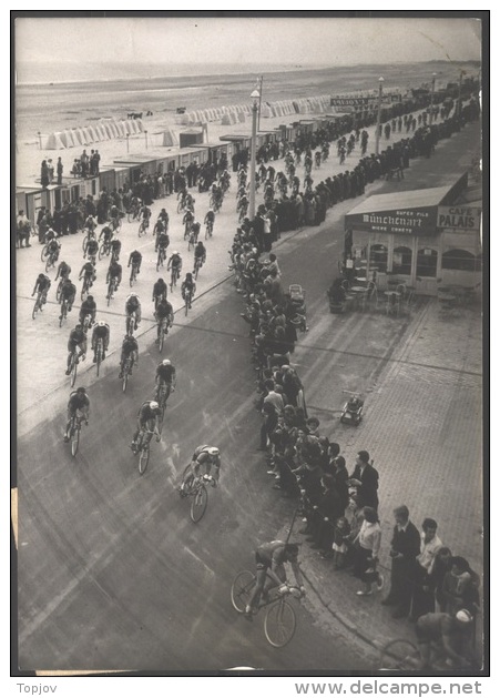 PHOTO  NEWPAPER  DOCUMENTS  - FRANCE - TOUR De FRANCE - ANVERS  LILLE - 1954  - DAR - Sport