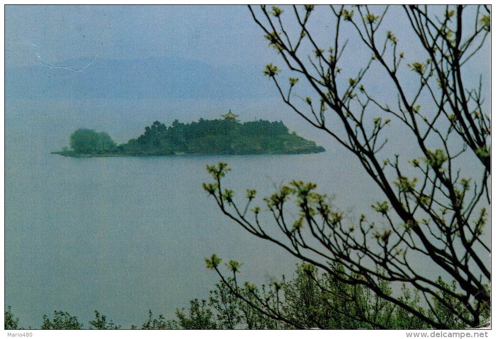 THAIHU  LAKE  THIS LAKE IN SOUTHER ZHEIJIANG PROVINCE         (VIAGGIATA) - Cina