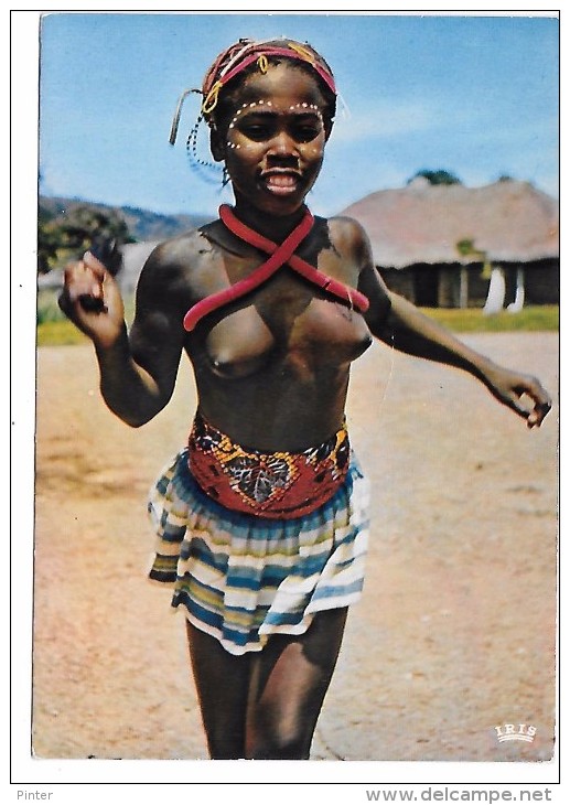 AFRIQUE En Couleurs - Petite Danseuse - Femme Aux Seins Nus - Non Classés