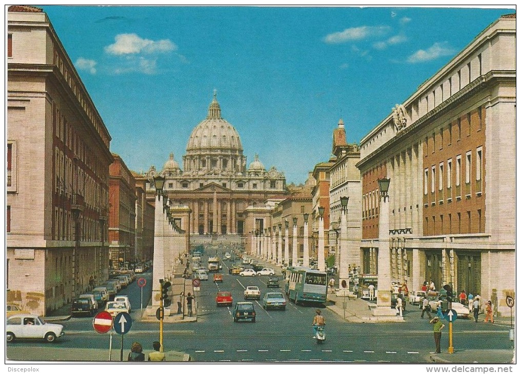 M3011 Roma - Viale Della Conciliazione E Chiesa Di San Pietro - Auto Cars Voitures Bus Autobus / Viaggiata 1982 - Trasporti