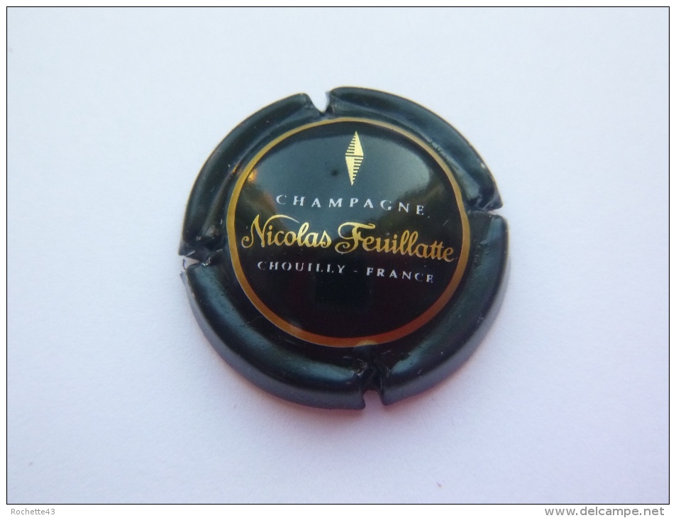 Capsule Plaque Muselet Champagne Nicolas Feillatte Choully - Noir Dorée Et Blanc - Feuillate