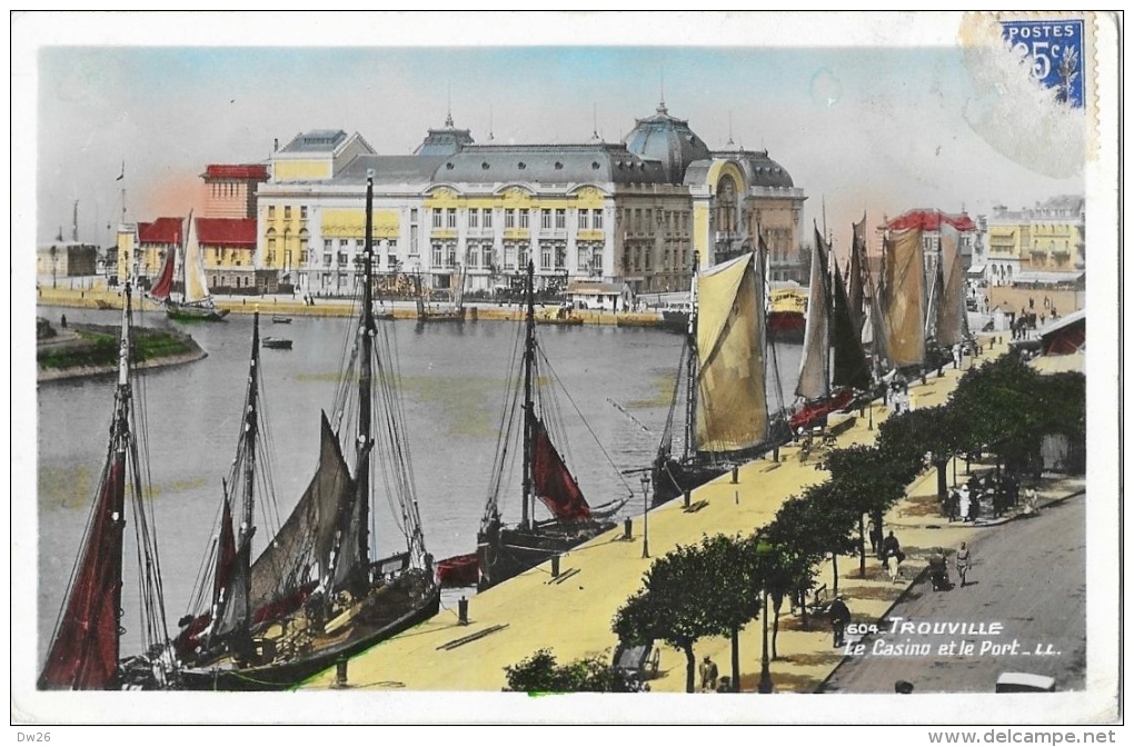 Trouville - Le Casino Et Le Port - Voiliers Au Quai - Carte LL N°604 - Trouville