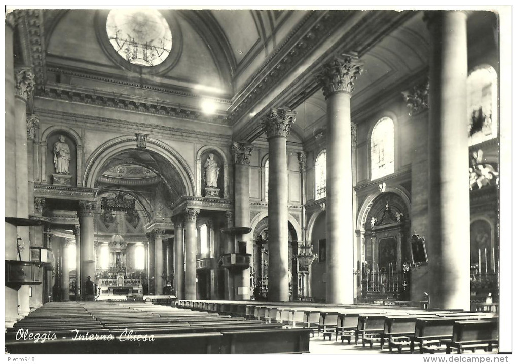 Oleggio (Novara, Piemonte) Chiesa Parrocchiale, Interno, Navata Centrale - Novara