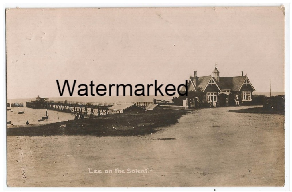 Lee On The Solent,Hampshire,c1900 .Postcard - Autres & Non Classés