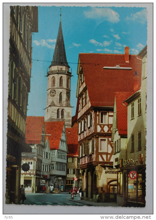 SCHORNDORF  WURTT  STADTKIRCHE UND PALMSCHE APOTHEKE - Schorndorf