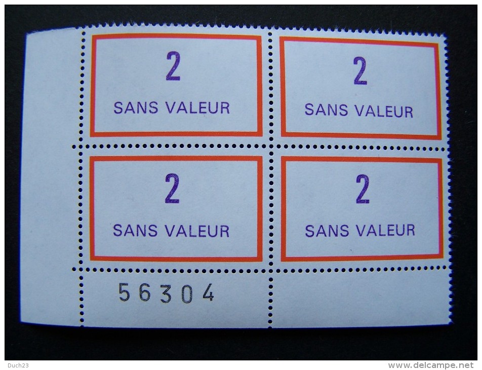 FICTIFS NEUF ** N°F245 SANS CHARNIERE (FICTIF F 245) COIN DE FEUILLE - Fictifs