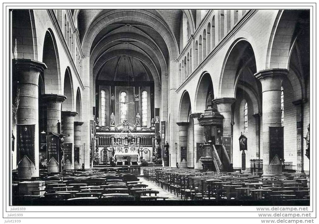 MORIALME ..-- FLORENNES ..-- Intérieur De L ´ Eglise . - Florennes