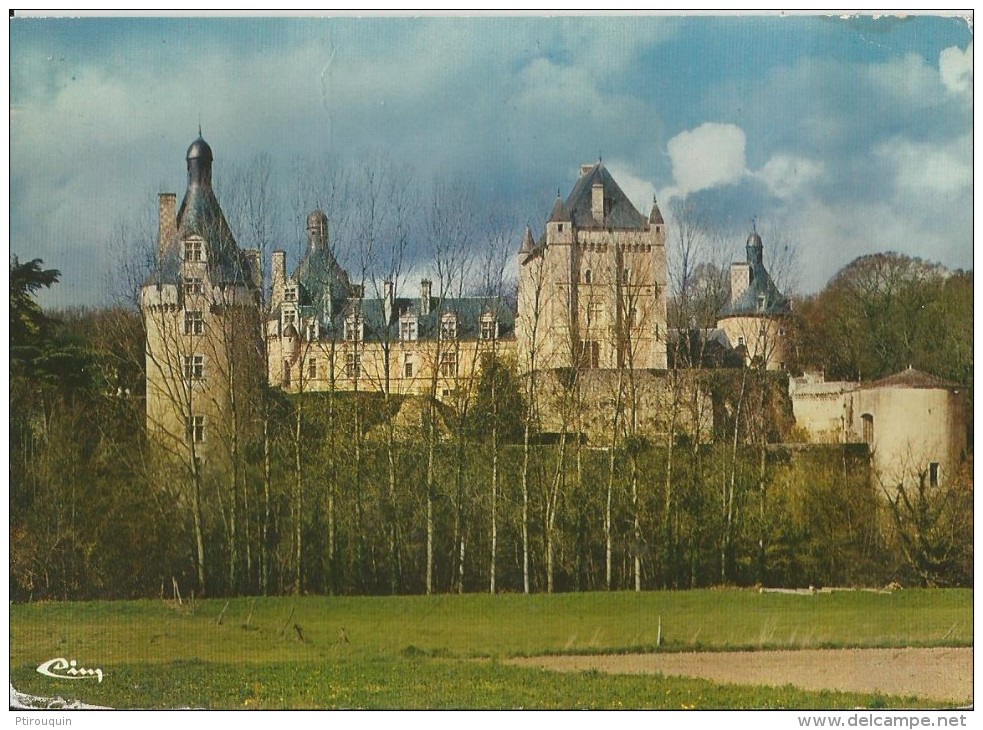 CHATEAU DE TOUFFOU - Chateau De Touffou