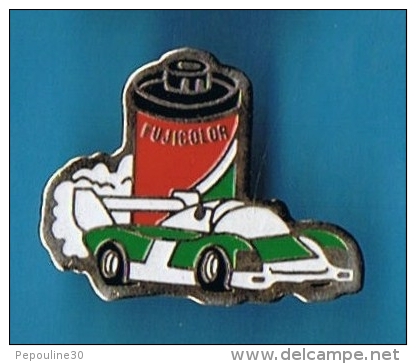 PIN´S //  ** PORSCHE 956 * (1982) * PELLICULE FUGICOLOR ** - Porsche